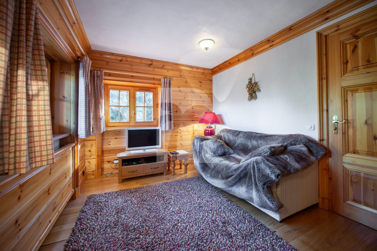 villa in Courchevel : Rent this typical savoyard, ski in ski out chalet in Courchevel Belvedere. - Photo 11