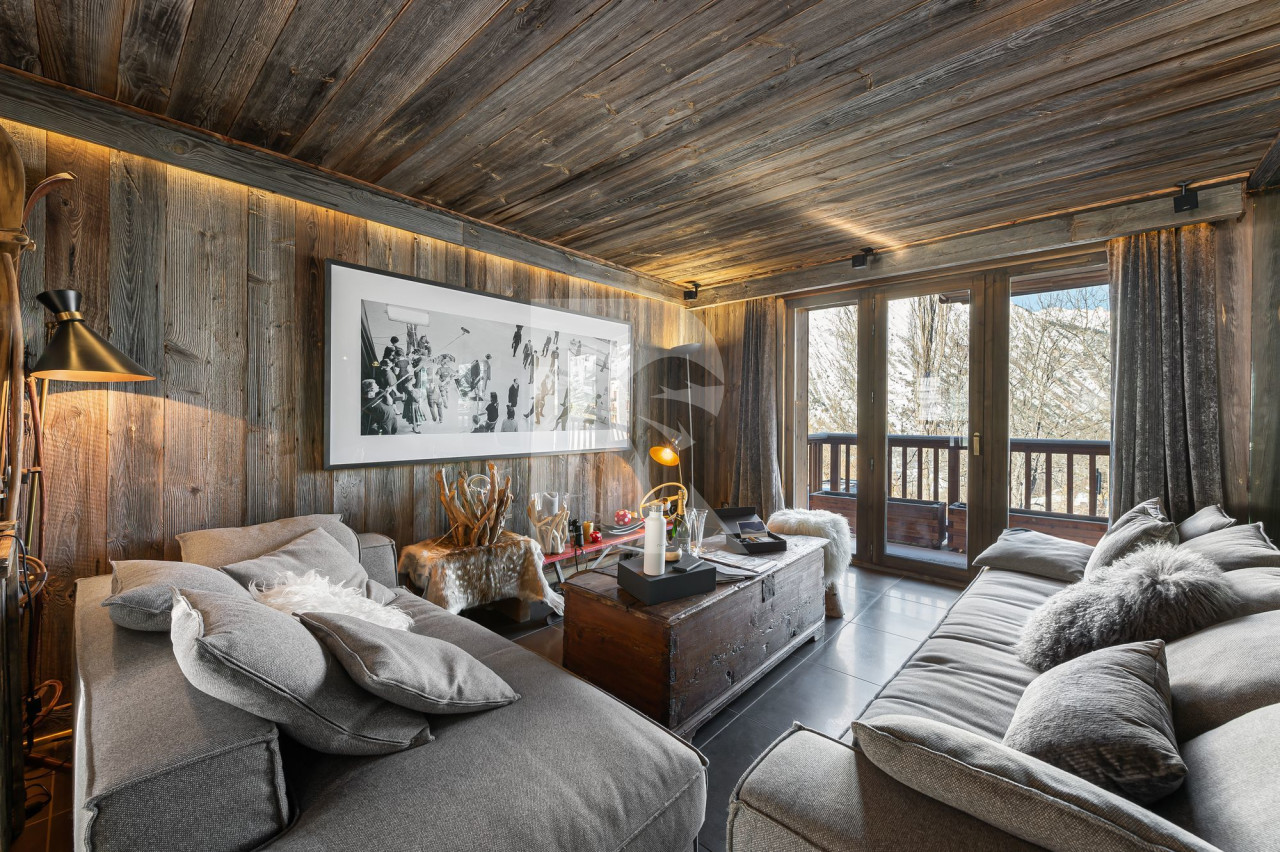 villa in St Martin de Belleville : Rent this beautiful mix of traditional and modern chalet in St Martin de Belleville. - Photo 0