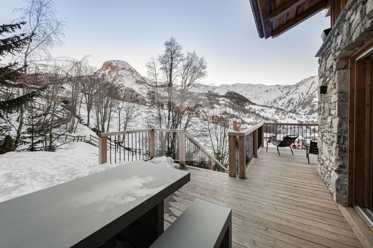 villa in St Martin de Belleville : Rent this ski in ski out chalet in St Martin de Belleville for 14 guests. - Photo 5