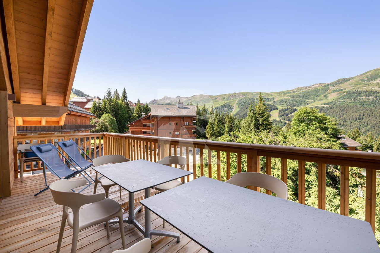 villa in Meribel : Rent this new built chalet in the Plateau of Méribel with a gorgeous view for 12 guests. - Photo 11