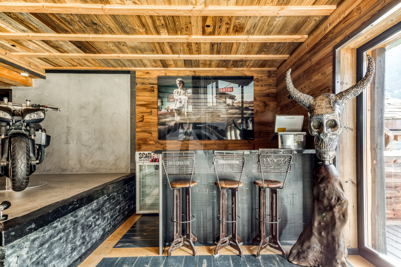 villa in Tignes : Rent this amazing 5 bedroom chalet in Tignes. - Photo 2