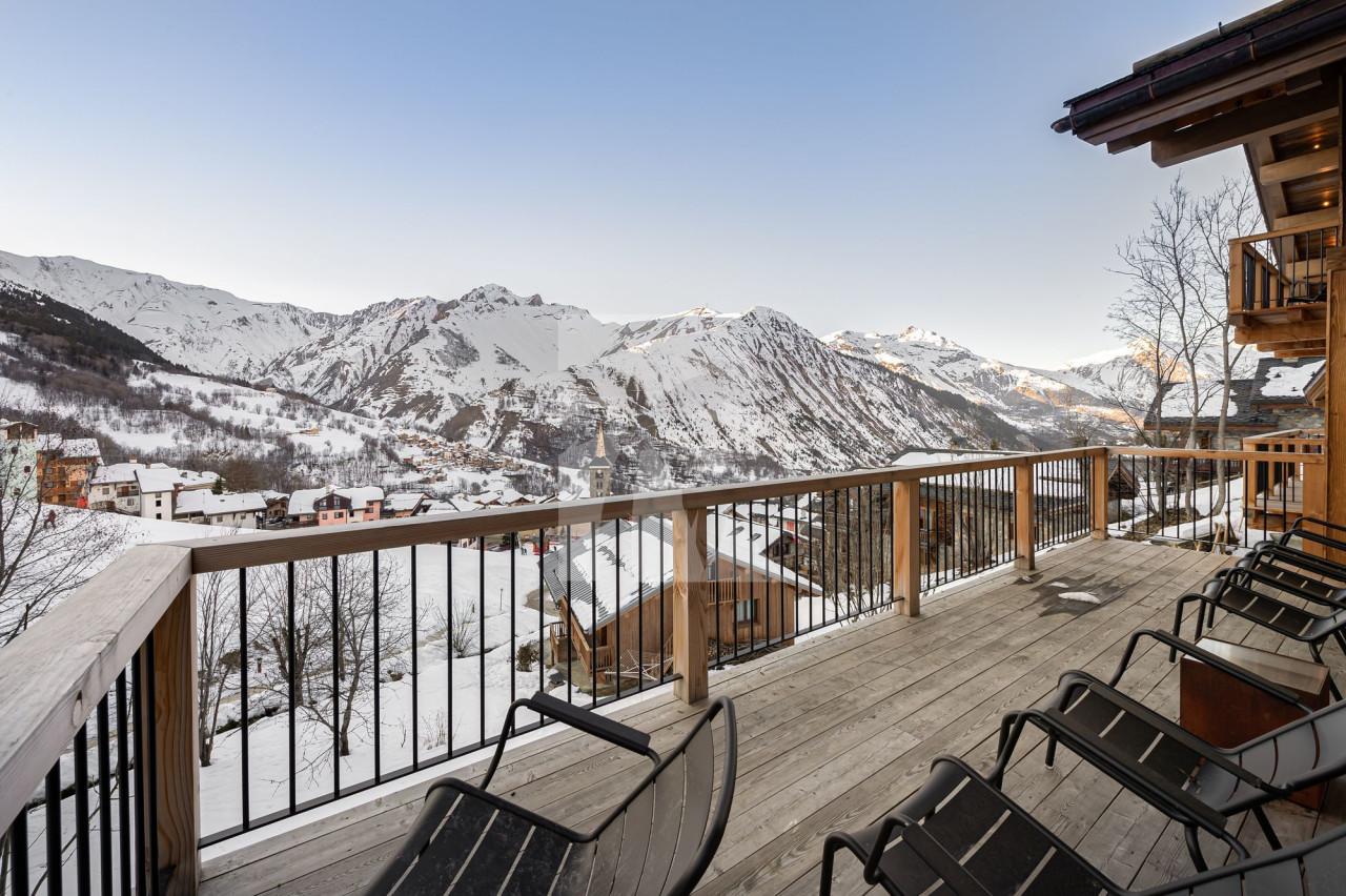 villa in St Martin de Belleville : Rent this ski in ski out chalet in St Martin de Belleville for 14 guests. - Photo 6