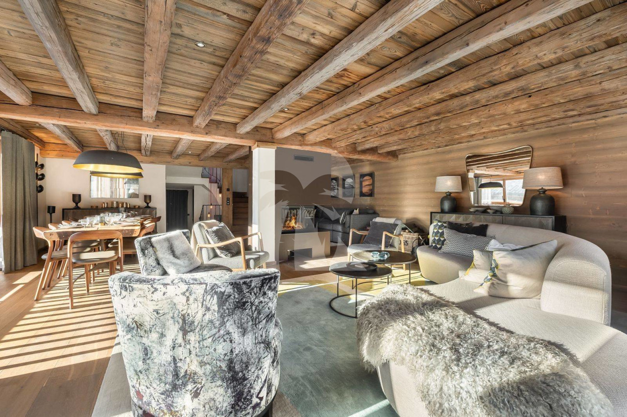 villa in Meribel : Rent this prestigious and comfortable chalet for 10 guests in Méribel Le Raffort. - Photo 1