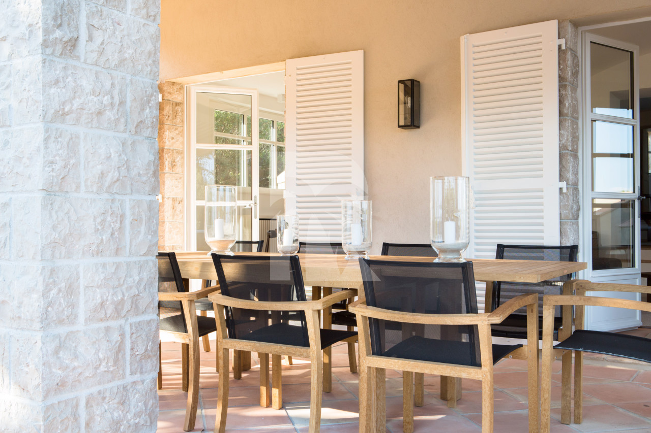 villa in St Tropez : Rent this wonderful luxurious provencal villa in a domain close to St Tropez for 10 guests. - Photo 6