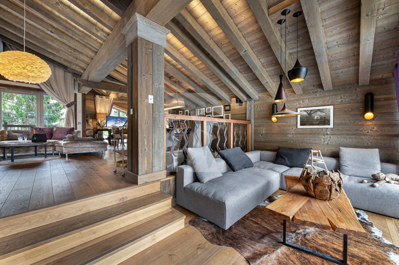 villa in Courchevel : Rent this 6 bedrooms chalet in Belvedere with a large well ness area. - Photo 5