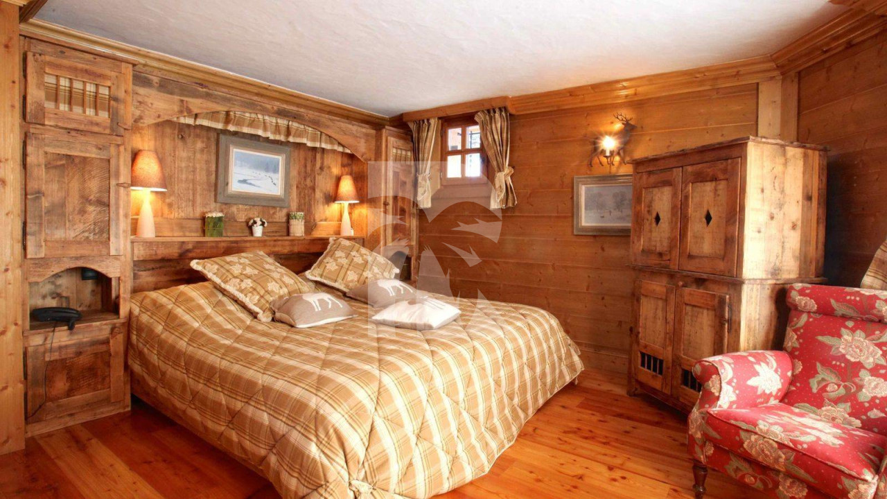 villa in Courchevel : This beautiful chalet full of character located in the Jardin Alpin in Courchevel - Photo 7