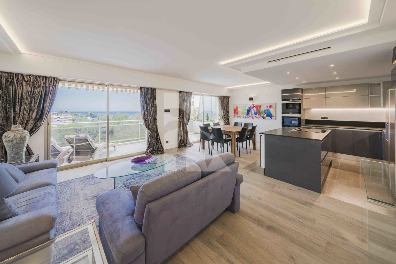 apartment in Cannes : Rent beautiful contemporary 3 bedroom apartment - Photo 4