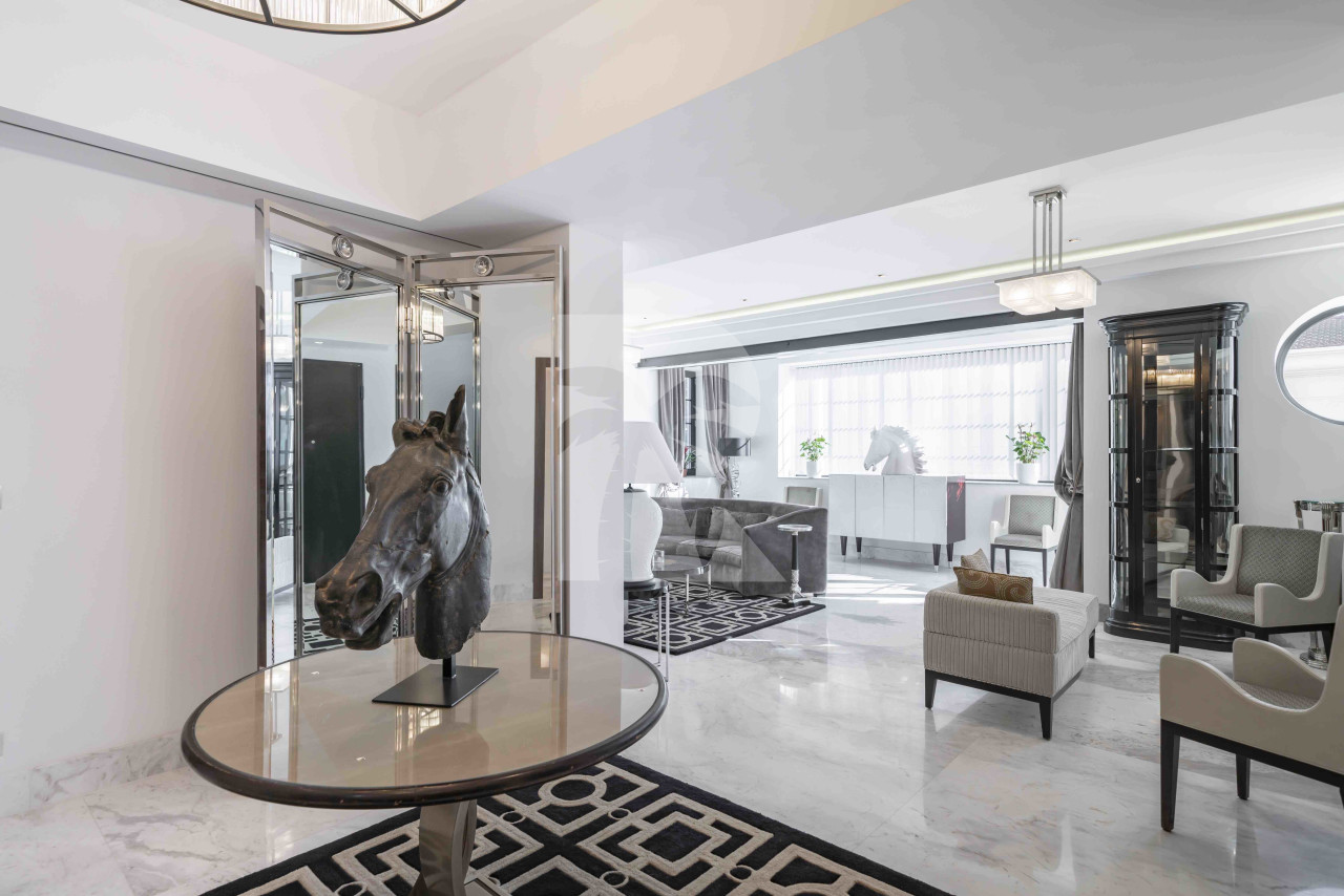villa in Cannes : Rent beautiful modern villa in the lower Californie area of Cannes - Photo 4