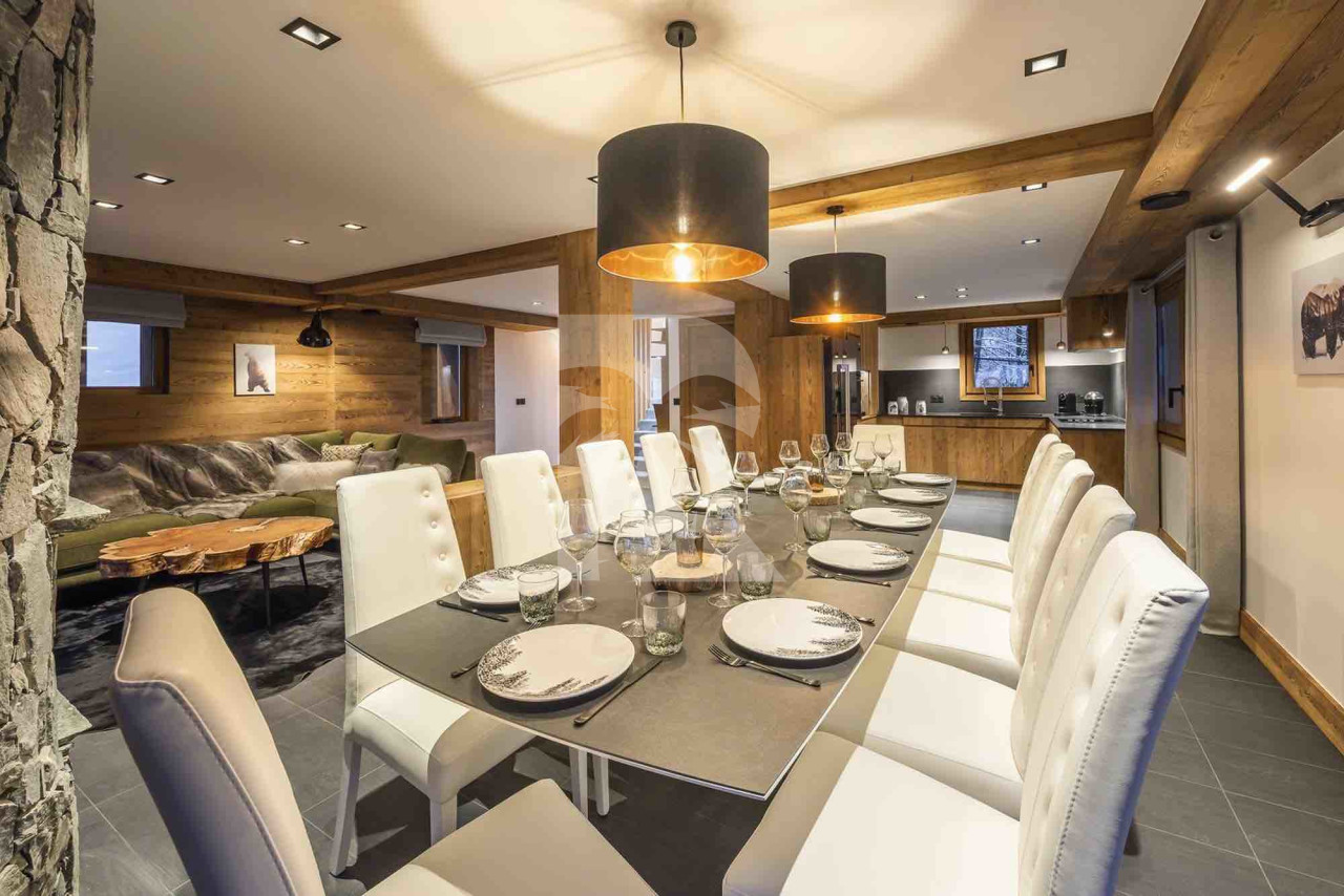villa in Méribel : Rent this luxury Ski in/ski out Chalet in Méribel - Photo 12