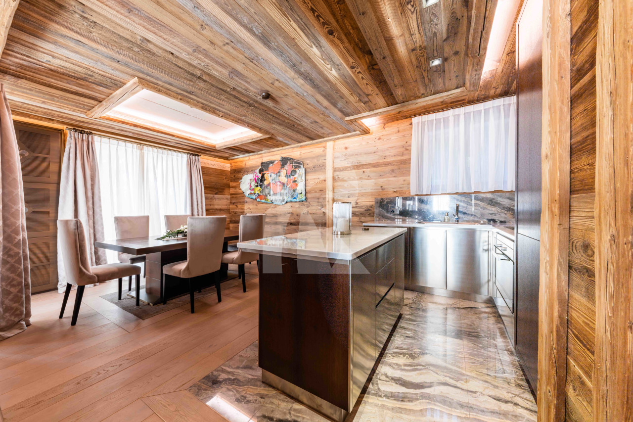 villa in  : Rent beautiful chalet in Crans-Montana - Photo 8
