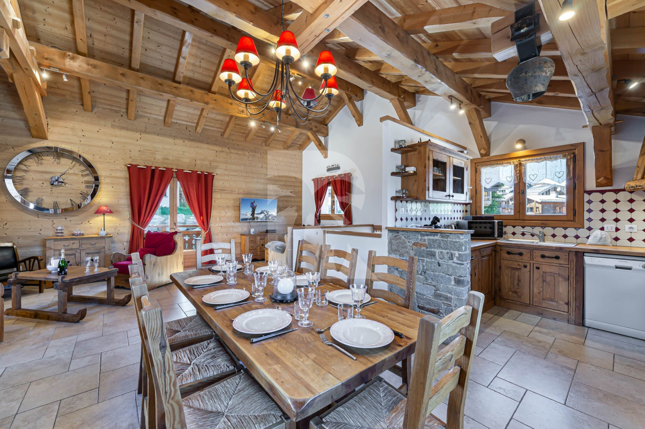 villa in Courchevel : Rent lovely chalet in Courchevel Village - Photo 6