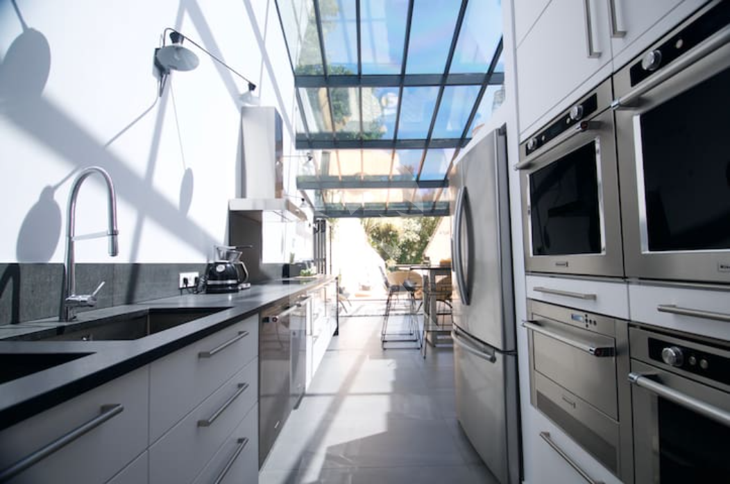 villa in Cannes : Rent lovely villa with sea view - Photo 10