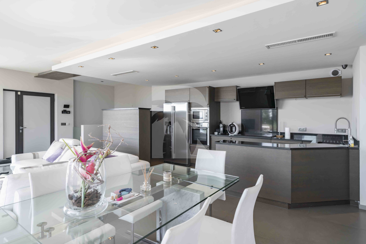 villa in Cannes : Rent beautiful 4 bedrooms with sea view - Photo 6