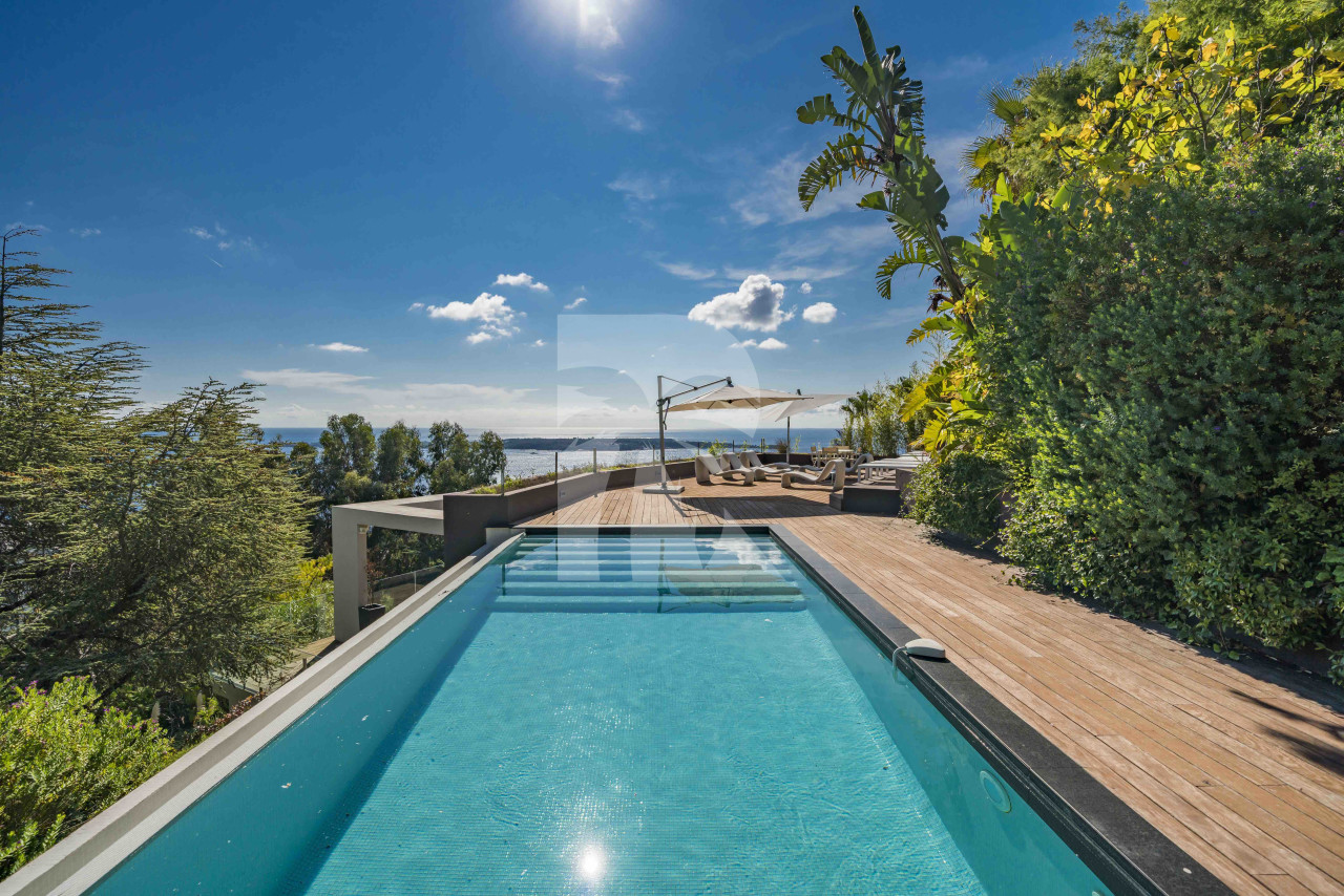 villa in Cannes : Rent beautiful 4 bedrooms with sea view - Photo 1