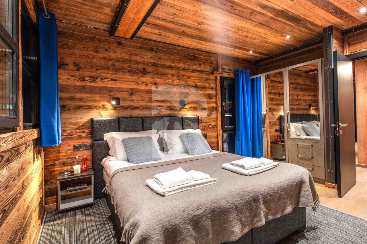 apartment in Tignes : Rent deluxe chalet with one of the finest views in the resort - Photo 7