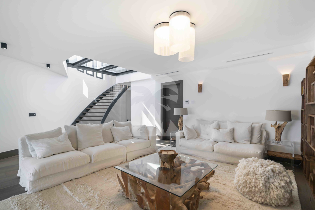 villa in Cannes : Rent this brand new villa located in one of the most sought after area in Cannes. - Photo 8