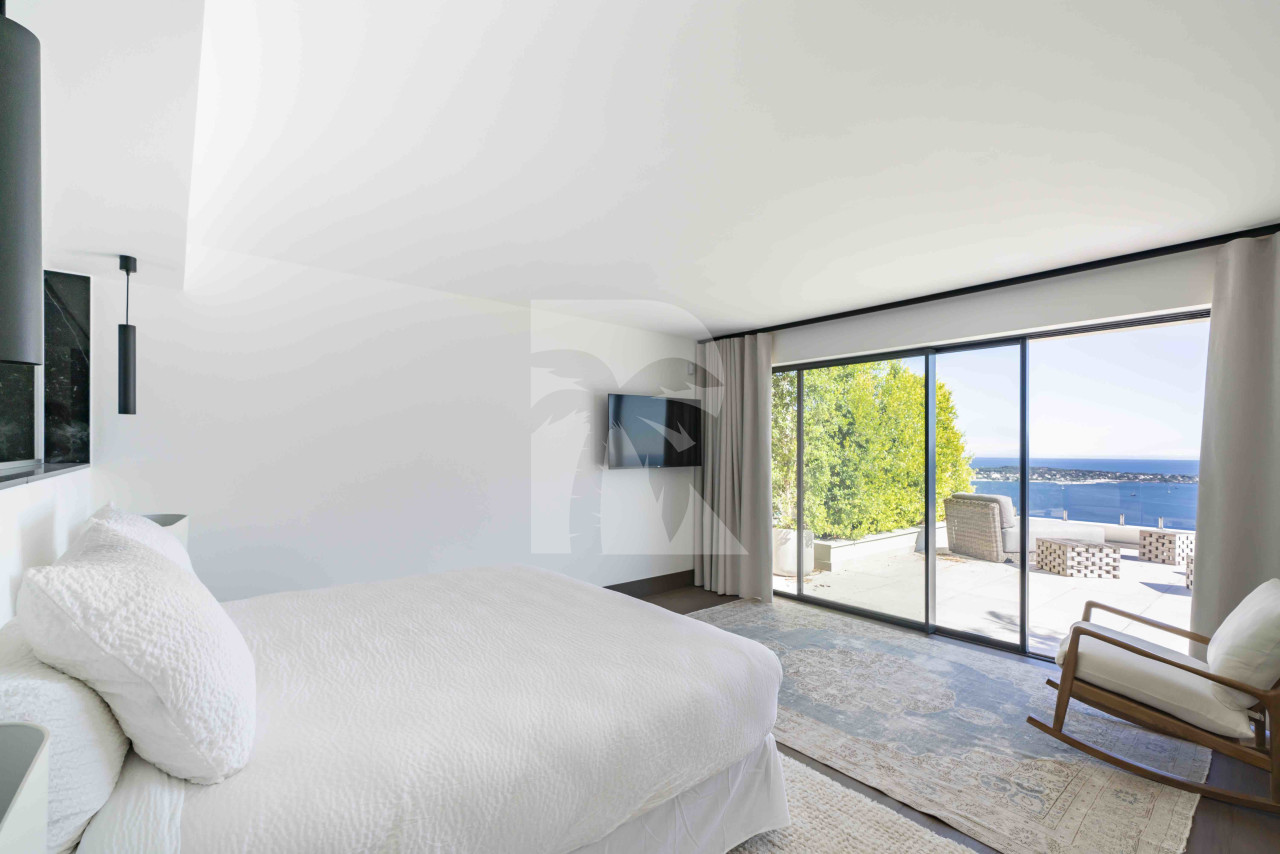 villa in Cannes : Rent this brand new villa located in one of the most sought after area in Cannes. - Photo 12