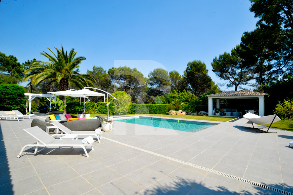 villa in Mougins : Rent this lovely villa in the 'Parc des Mougins' - Photo 0