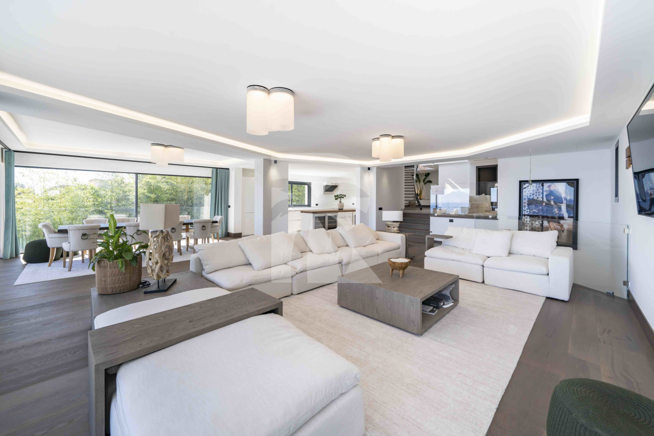villa in Cannes : Rent this brand new villa located in one of the most sought after area in Cannes. - Photo 7