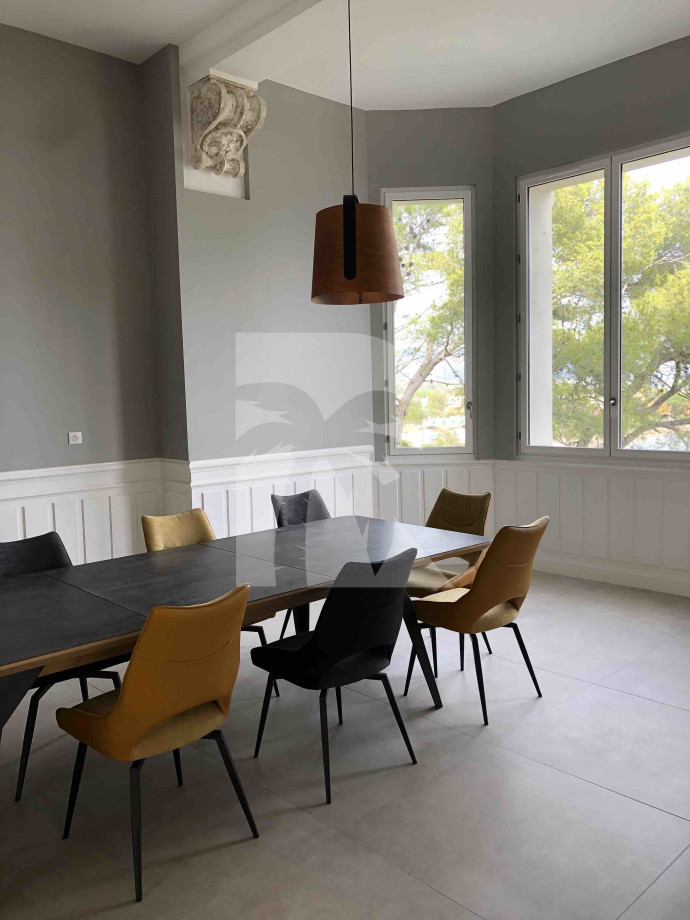 villa in St Tropez : Rent this incredible castle completely renovated with an amazing location. - Photo 7