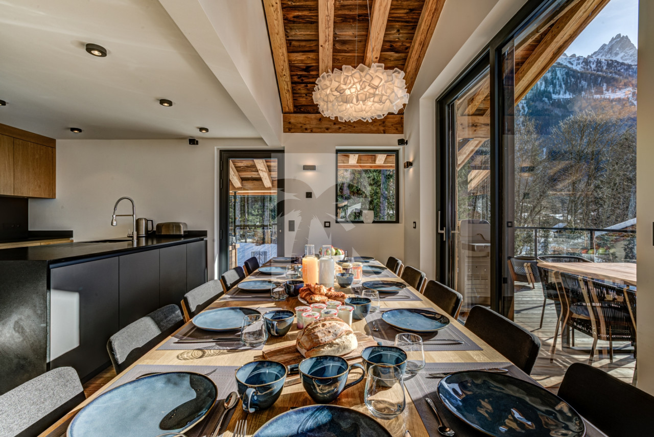 villa in Chamonix : Rent sumptuous chalet with swimming pool in Chamonix - Photo 1