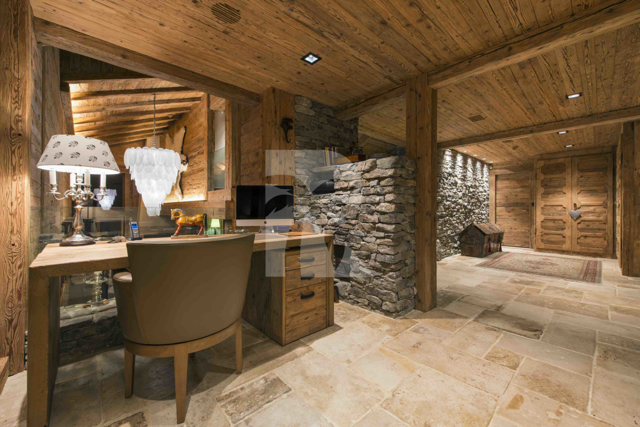 villa in Verbier : Rent sumptuous 5-bedroom ski in/ ski out chalet with private spa in Verbier - Photo 7