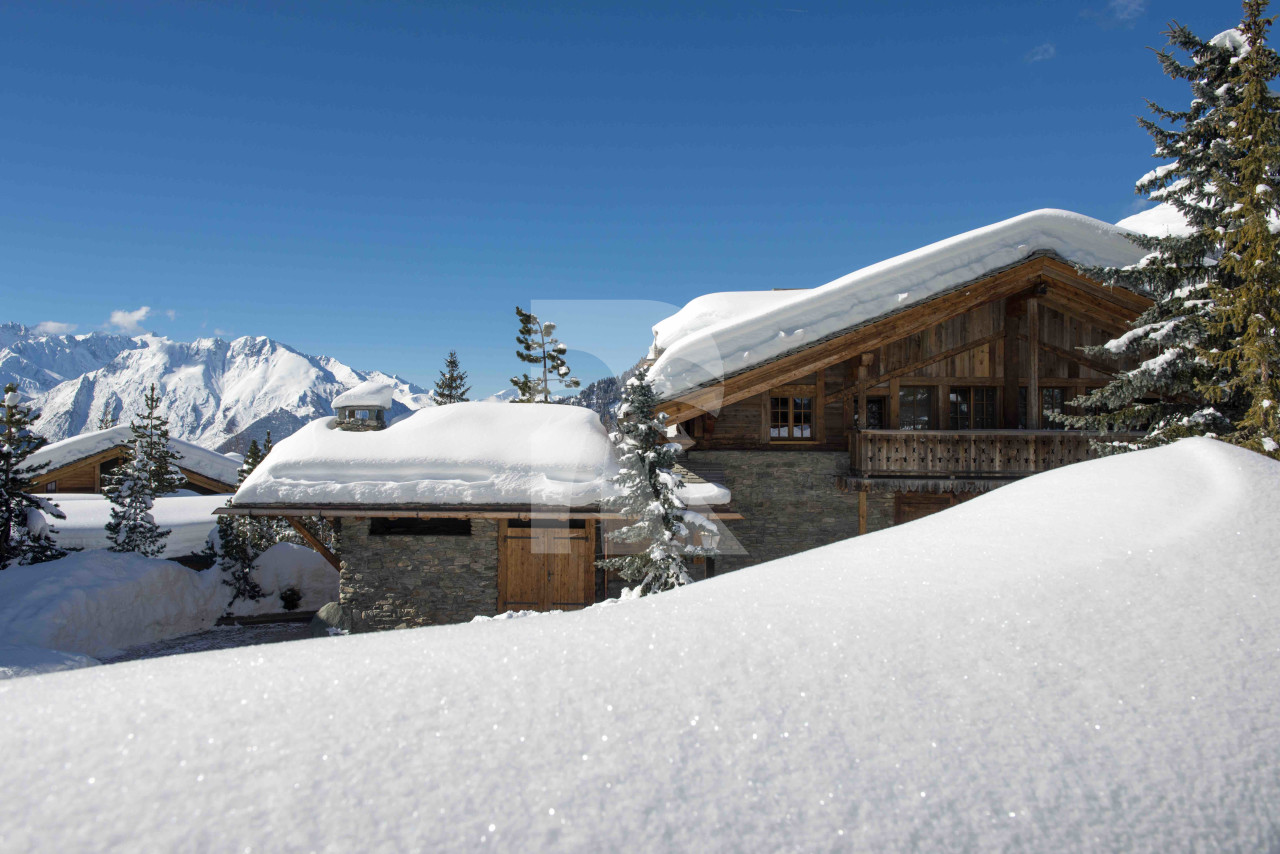 villa in Verbier : Rent sumptuous 5-bedroom ski in/ ski out chalet with private spa in Verbier - Photo 1