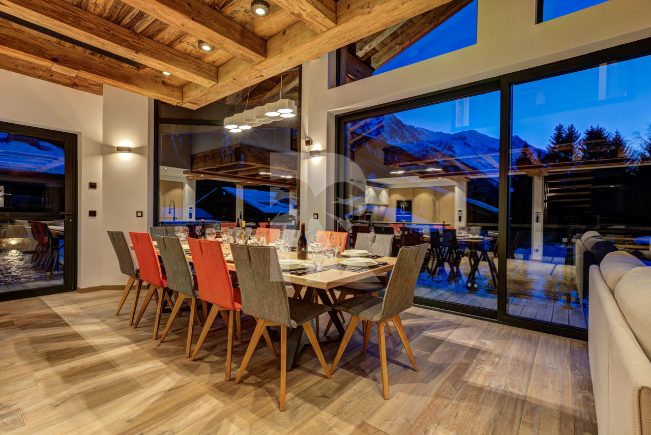 villa in Chamonix : Rent superb 5-bedroom chalet in Chamonix with indoor swimming pool - Photo 4