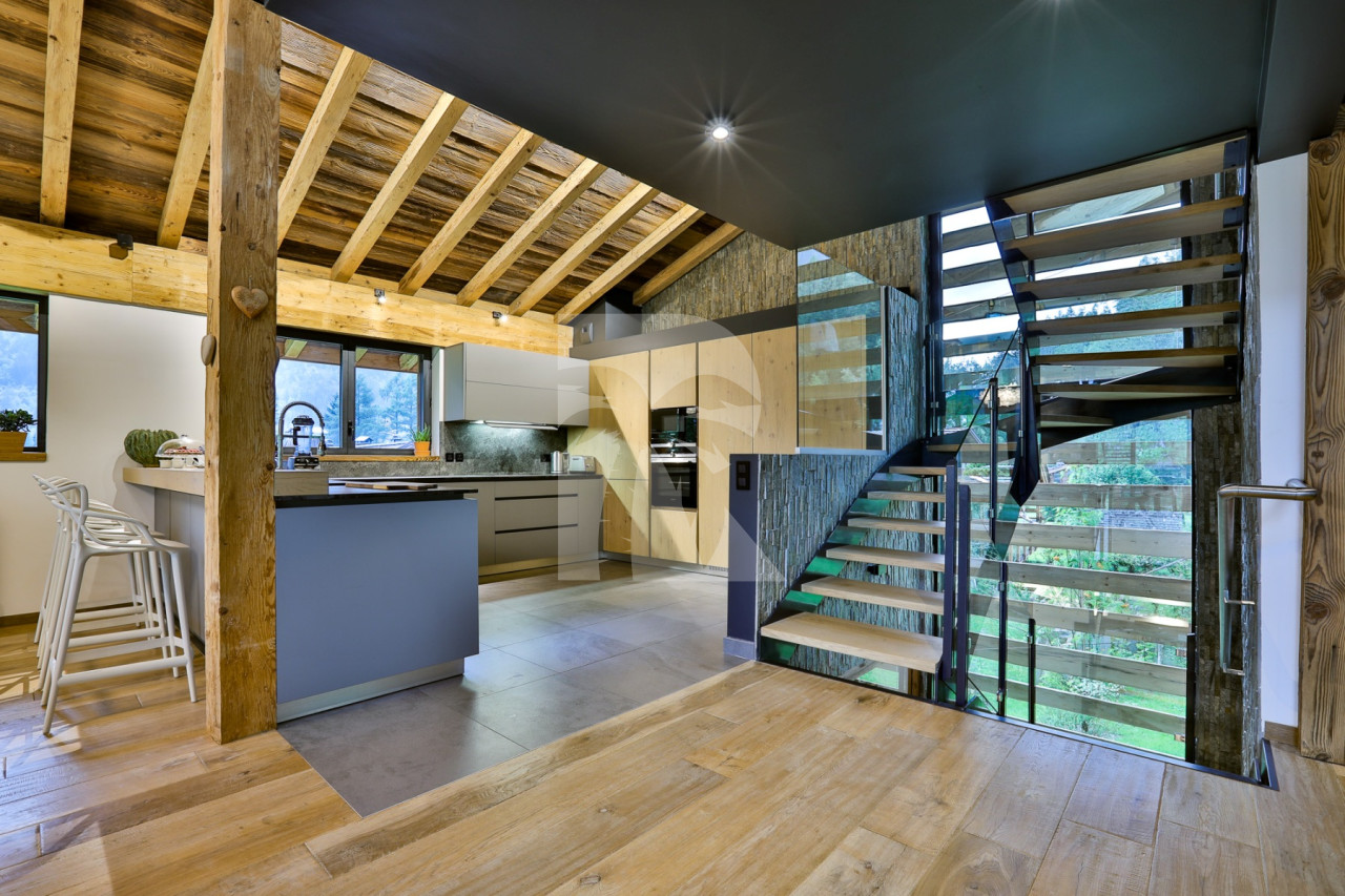 villa in Chamonix : Rent amazing chalet in Chamonix - Photo 6