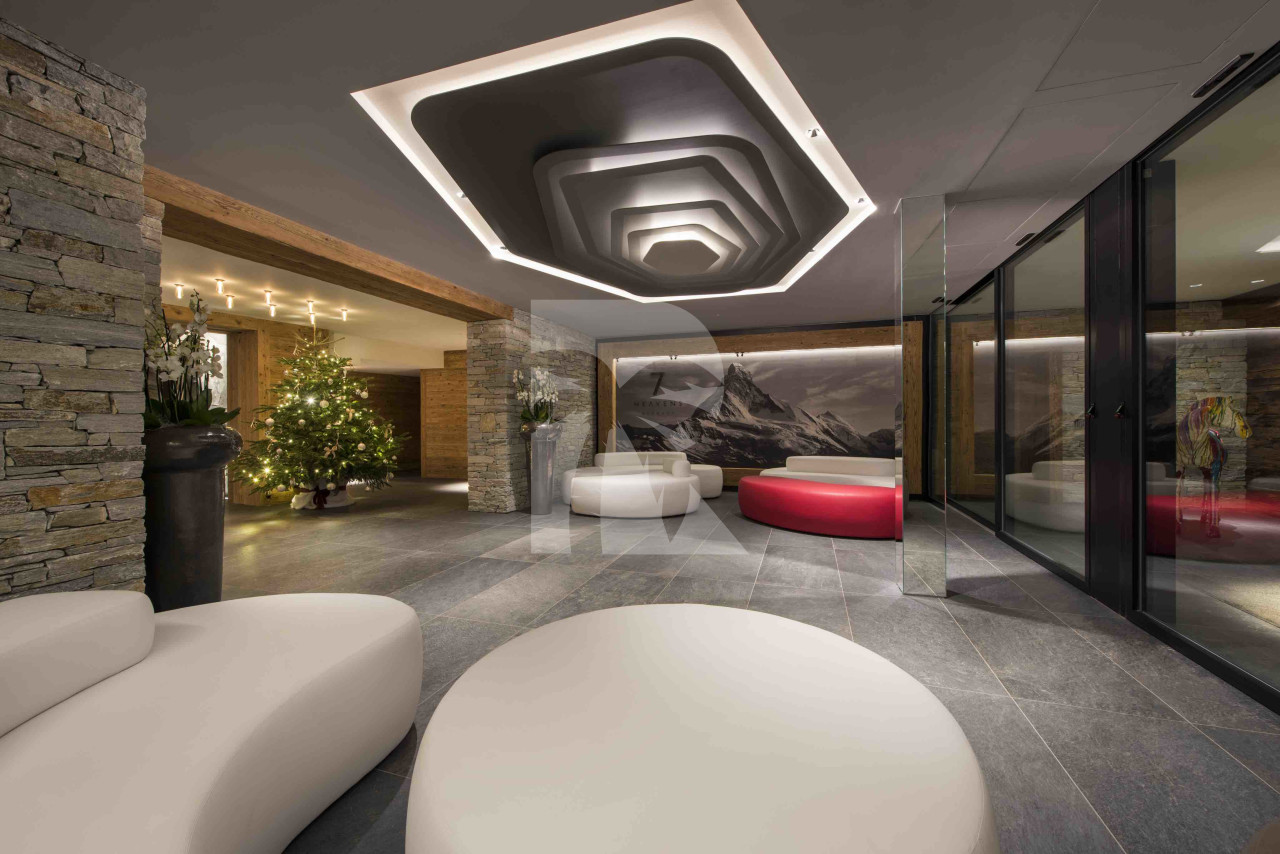 villa in Zermatt : Rent state of the art 5-bedroom chalet in Zermatt - Photo 9