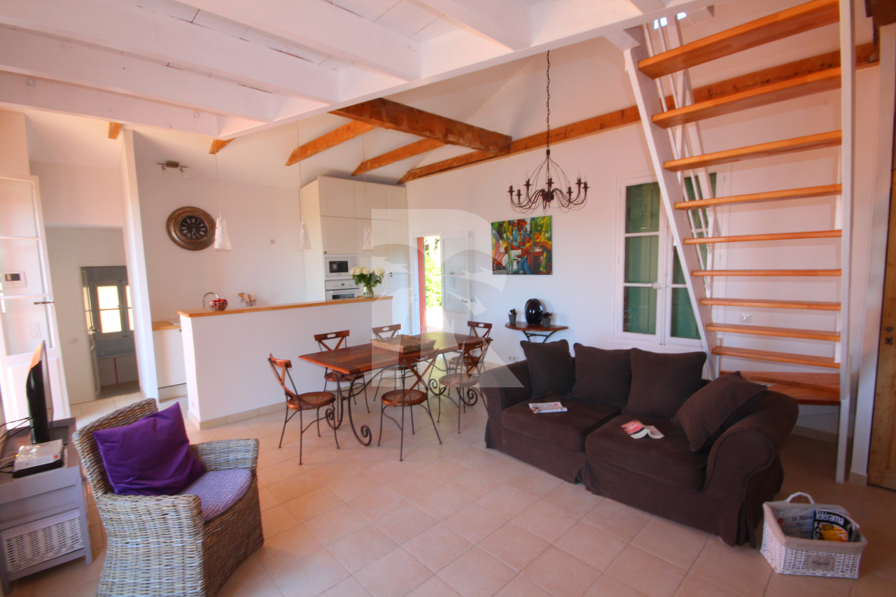 villa in St Tropez : Rent this nice 3 bedroom villa within walking distance in to the centre of St Tropez - Photo 4