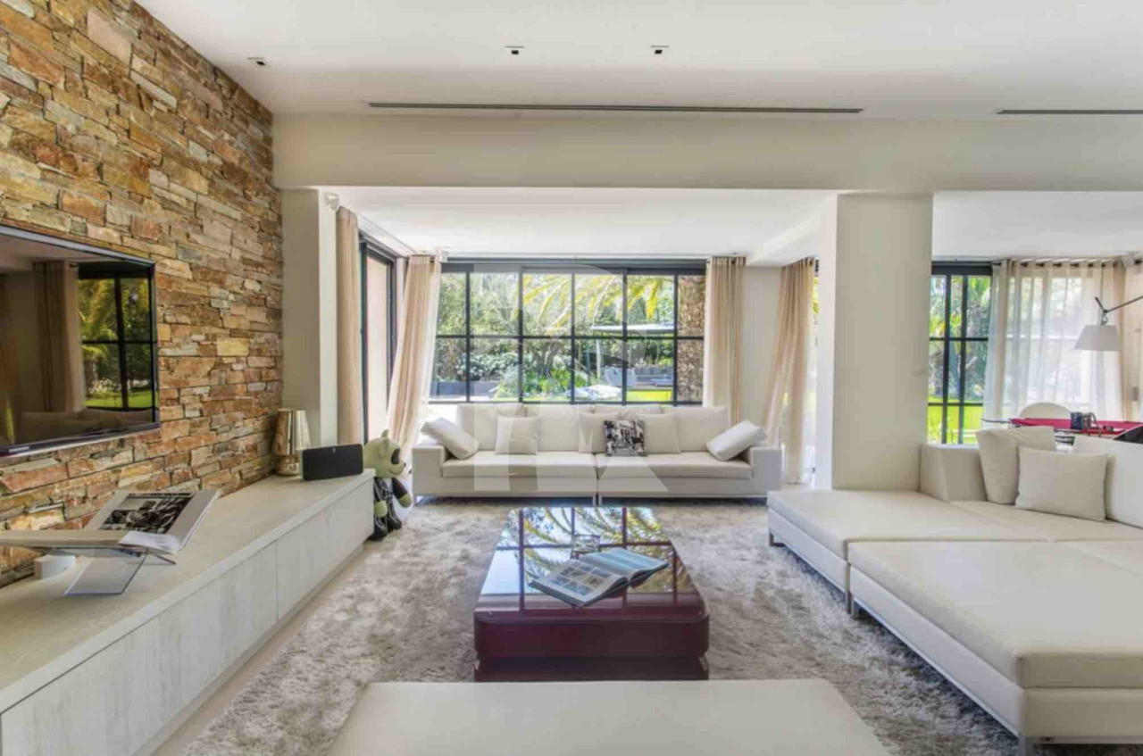 villa in St Tropez : Rent this lovely villa located within walking distance to the village in a secured domain. - Photo 7