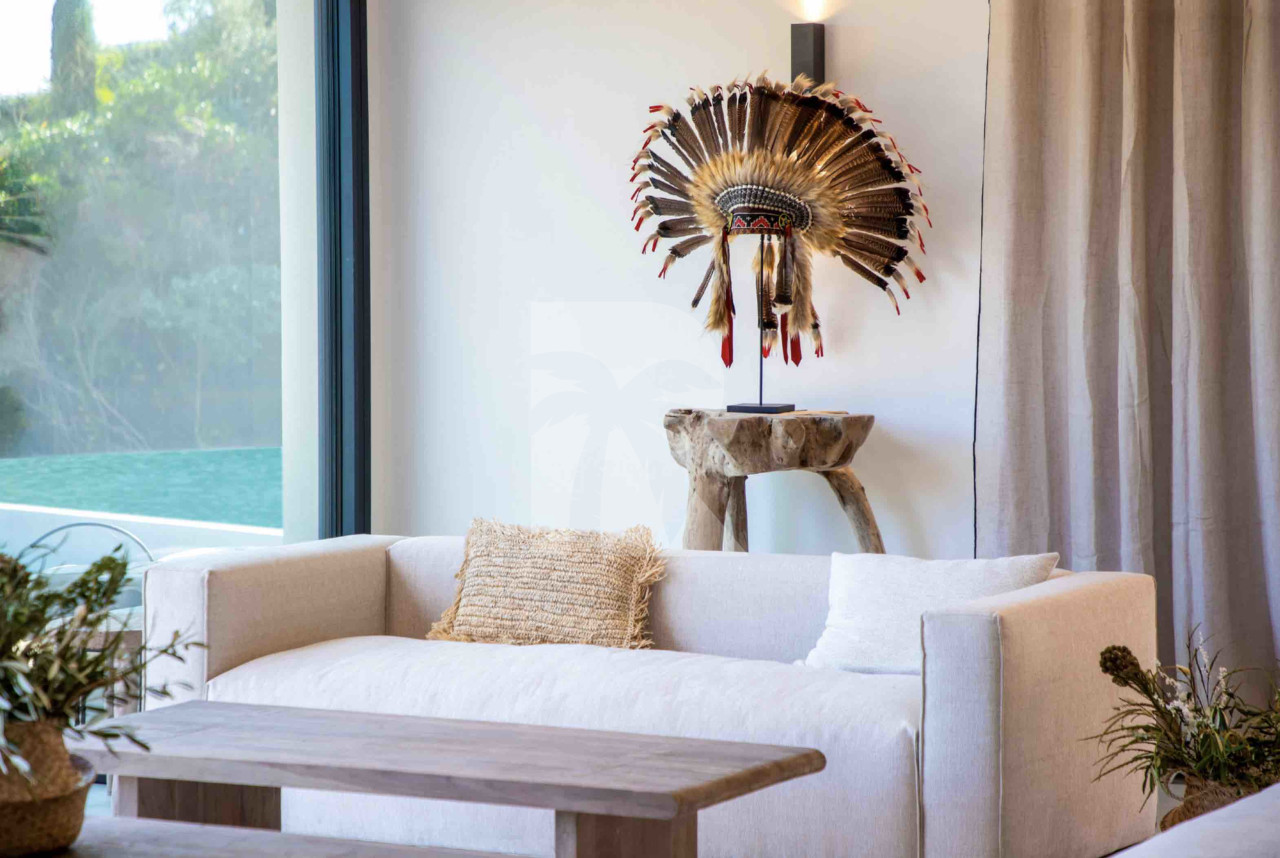 villa in St Tropez : Rent this brand new villa inside 'Les Parcs de Saint Tropez' with a nice sea view and large outdoor space. - Photo 5