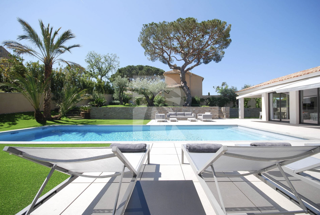 villa in St Tropez : Rent this contemporary villa walking distance to the 'Place des Lices' - Photo 4