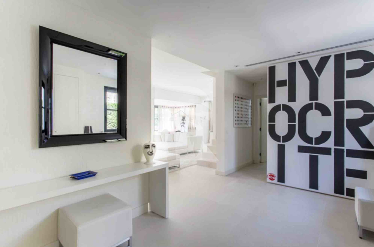 villa in St Tropez : Rent this lovely villa located within walking distance to the village in a secured domain. - Photo 5