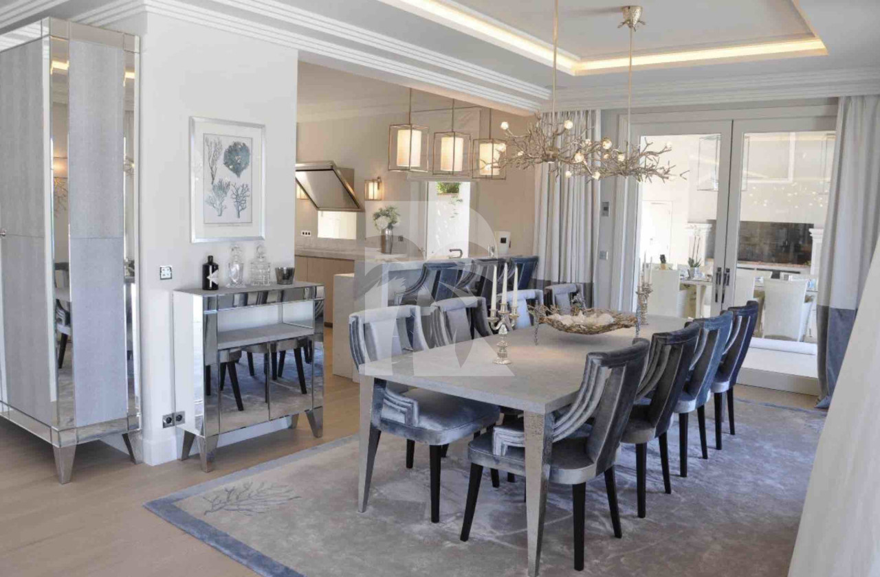 villa in St Tropez : Rent this 7 bedrooms luxurious villa located in L'escalet with a sea and hill view. - Photo 5