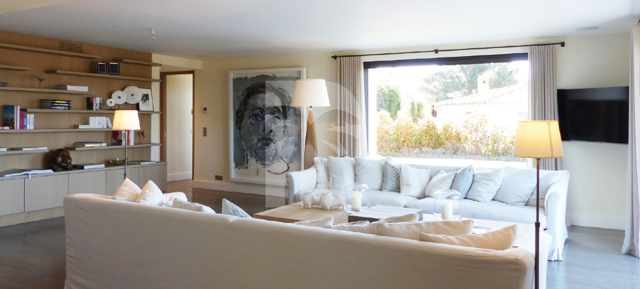 villa in St Tropez : Rent this modern town house ideally located within walking distance to the  centre of St Tropez - Photo 5