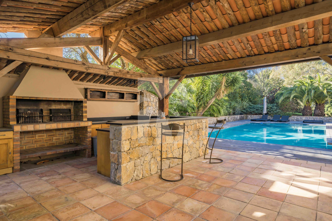 villa in Mougins : Rent this lovely villa in a quiet area in Mougins. - Photo 5