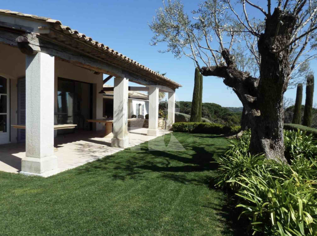 villa in St Tropez : Rent this lovely provencal property in Les Marres for 12 guests. - Photo 5