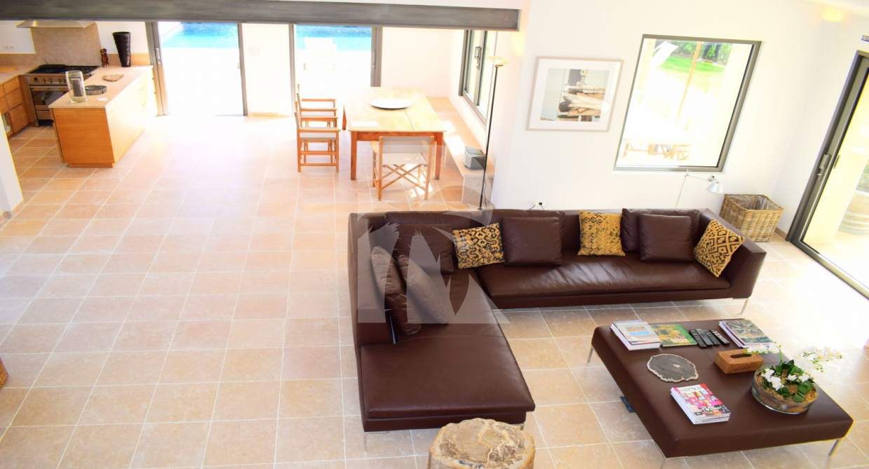villa in St Tropez : Rent this modern villa ideally located in La Moutte - Photo 8