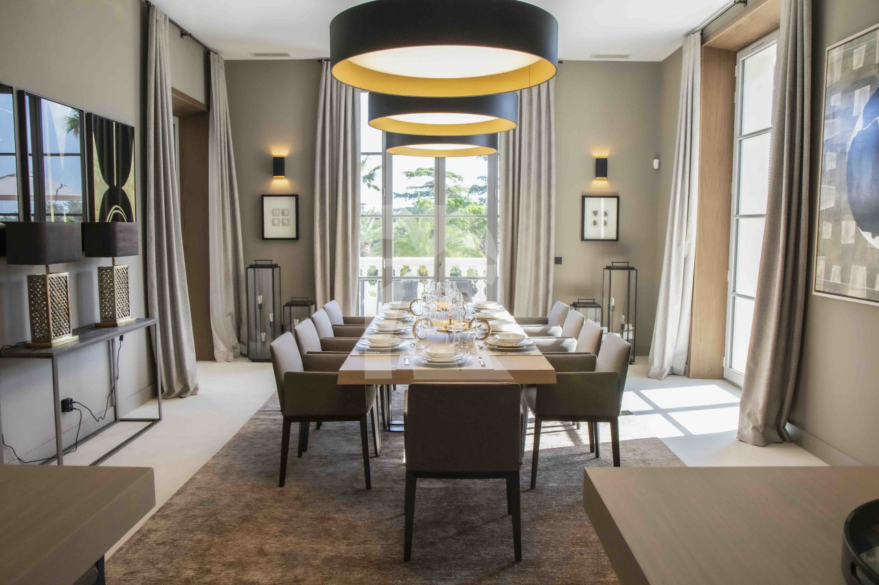 villa in St Tropez : Rent this extraordinary villa located within a vast private park - Photo 9