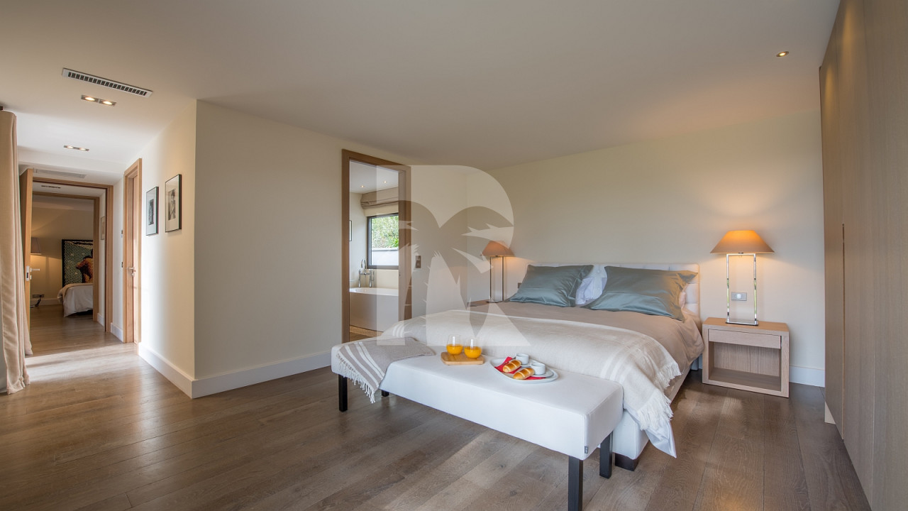 villa in St Tropez : Rent this modern town house ideally located within walking distance to the  centre of St Tropez - Photo 9
