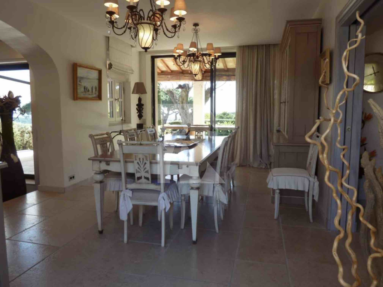 villa in St Tropez : Rent this lovely provencal property in Les Marres for 12 guests. - Photo 9