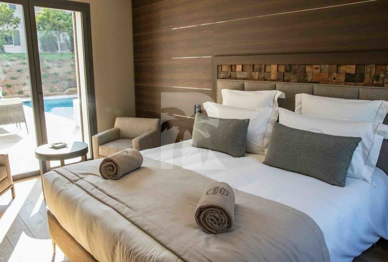 villa in St Tropez : Rent this newly built 5 bedroom villa located in La Croix Valmer - Photo 6