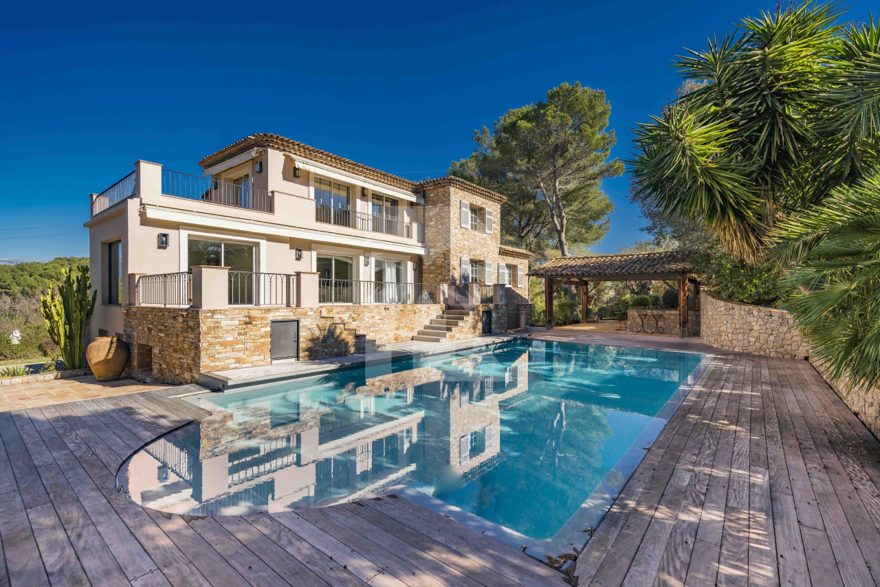 villa in Mougins : Rent this lovely villa in a quiet area in Mougins. - Photo 3
