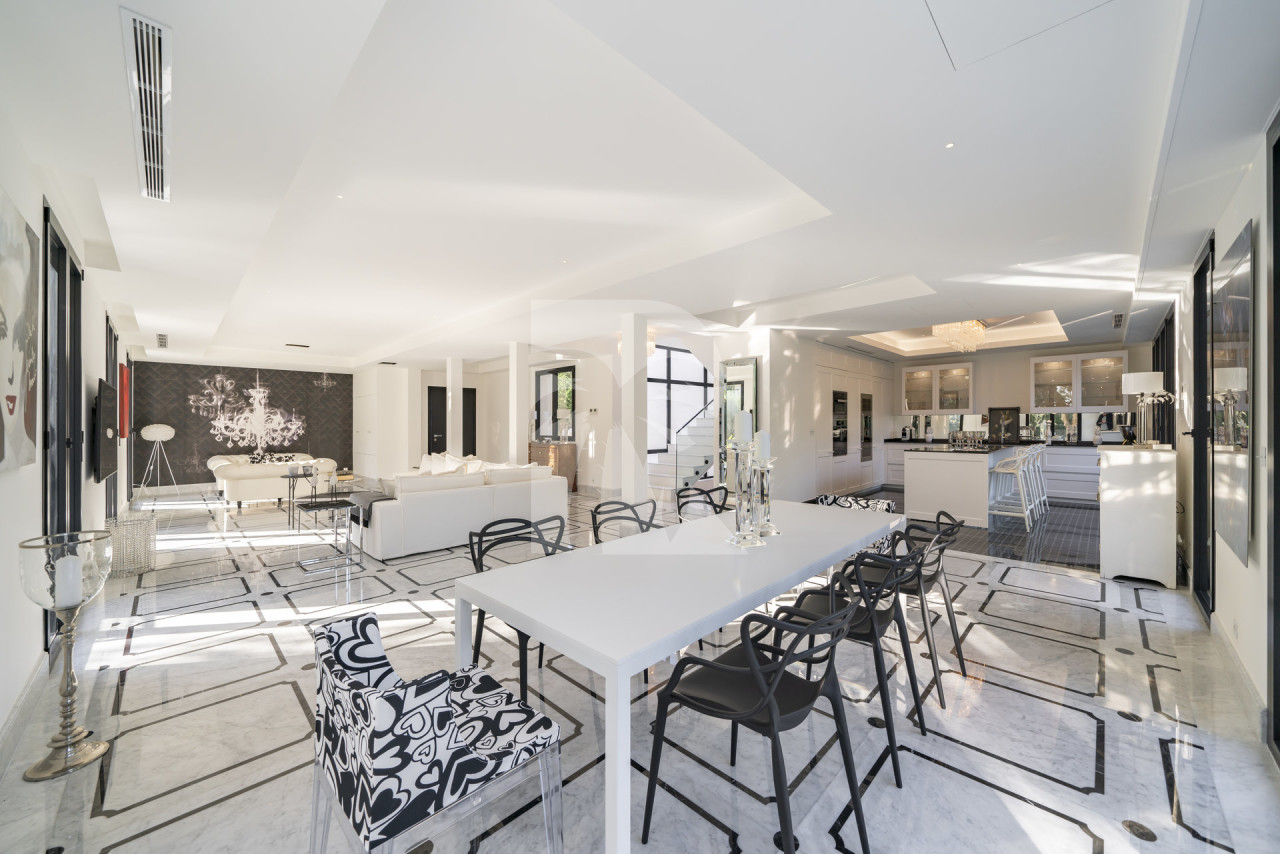 villa in Saint-Jean-Cap-Ferrat : Rent this modern villa with 4 bedroom in Saint Jean Cap Ferrat. - Photo 7