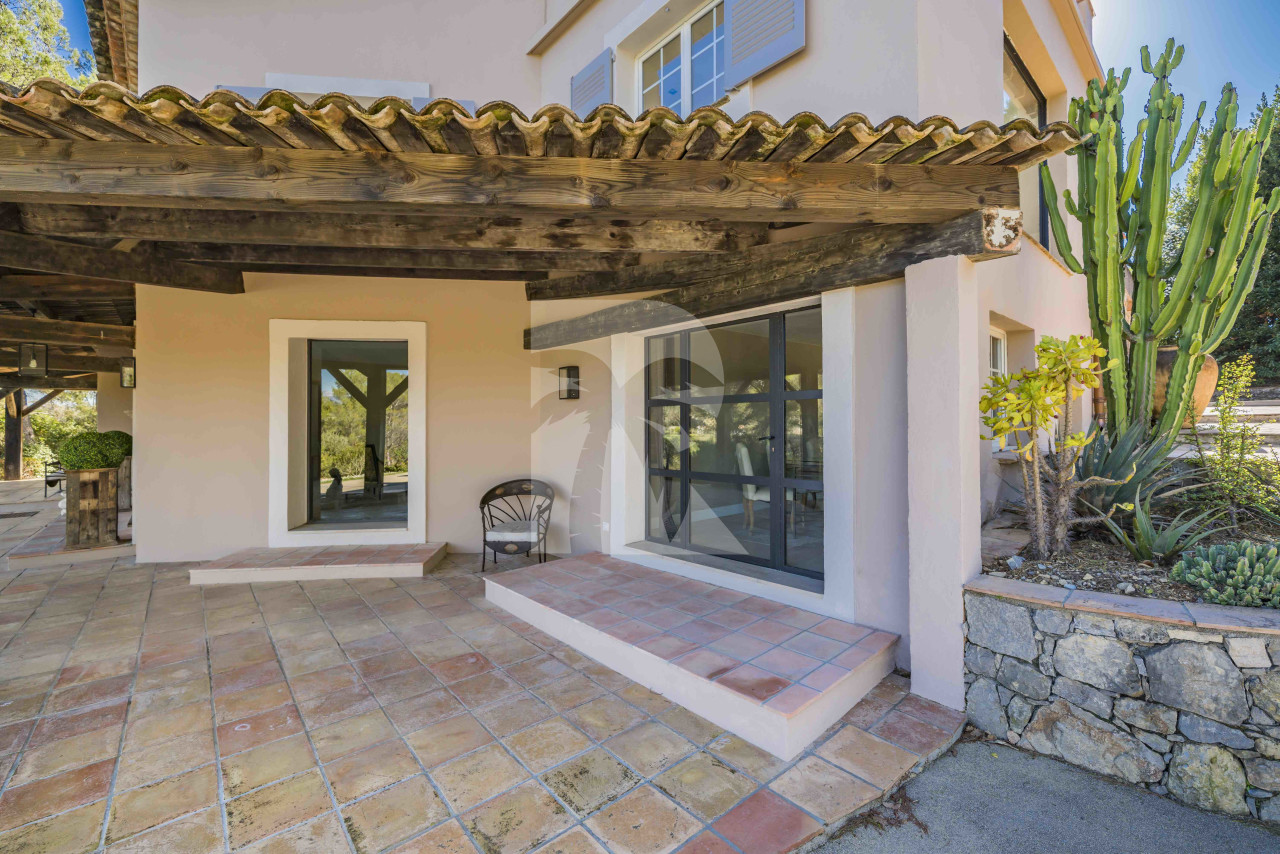 villa in Mougins : Rent this lovely villa in a quiet area in Mougins. - Photo 11