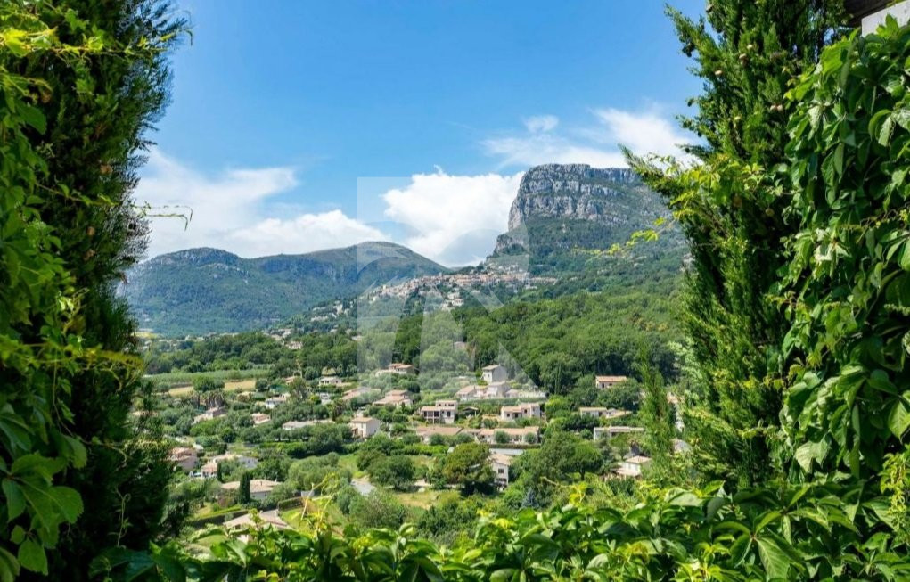 villa in Vence : Rent this magnificent castle with panoramic views - Photo 2