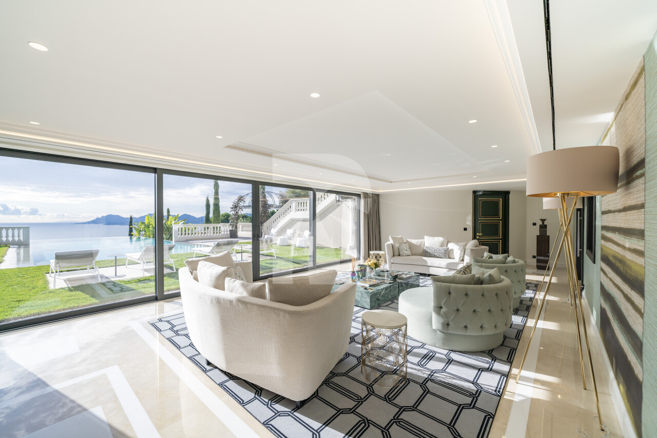 villa in Cannes : Stunning 9 bedroom mansion located in the hills of Cannes with incredible sea views - Photo 5