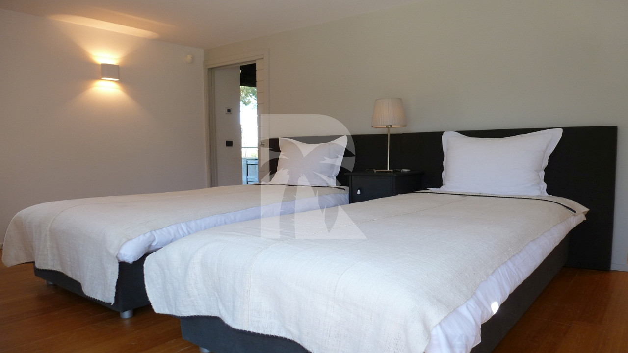 villa in Gassin : Rent this contemporary villa ideally located in St Tropez - Photo 7